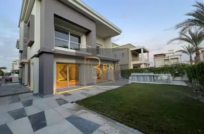 فيلا - 4 غرف نوم - 5 حمامات للايجار في كايرو فيستيفال سيتى - المستثمرين الشمالية - مدينة القاهرة الجديدة - القاهرة