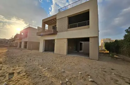 Villa - 4 Bedrooms - 4 Bathrooms for sale in New Giza - Cairo Alexandria Desert Road - 6 October City - Giza Villa - 4 Bedrooms - 4 Bathrooms for sale in New Giza - Cairo Alexandria Desert Road - 6 October City - Giza