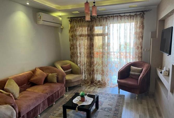 8124989 - Property Image 2