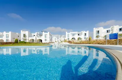Chalet - 3 Bedrooms - 2 Bathrooms for sale in Mountain View - Ras Al Hekma - North Coast