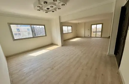 Apartment - 2 Bedrooms - 1 Bathroom for rent in Al Hegaz St. - El Mahkama Square - Heliopolis - Masr El Gedida - Cairo Apartment - 2 Bedrooms - 1 Bathroom for rent in Al Hegaz St. - El Mahkama Square - Heliopolis - Masr El Gedida - Cairo