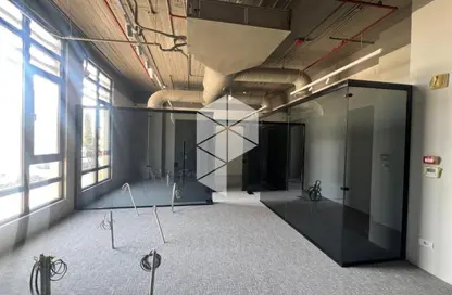 Office Space - Studio - 2 Bathrooms for rent in District 5 - 5th Settlement Compounds - The 5th Settlement - New Cairo City - Cairo