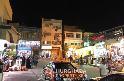 Apartment - 2 Bedrooms - 1 Bathroom for sale in Al Dahar Square - El Dahar District - Hurghada - Red Sea