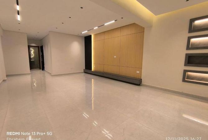 8406747 - صورة العقار 2