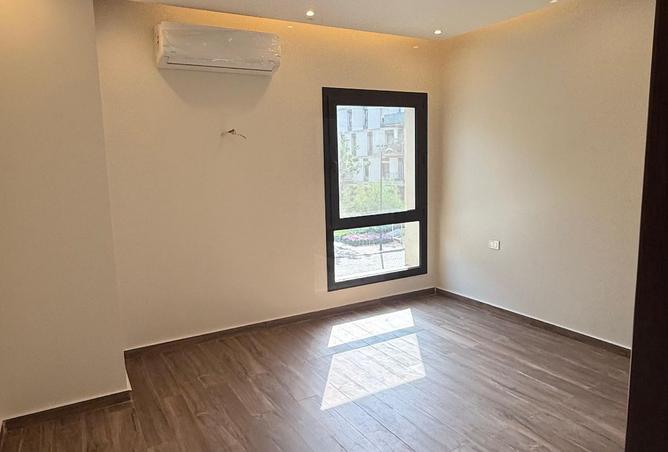 8232805 - صورة العقار 3