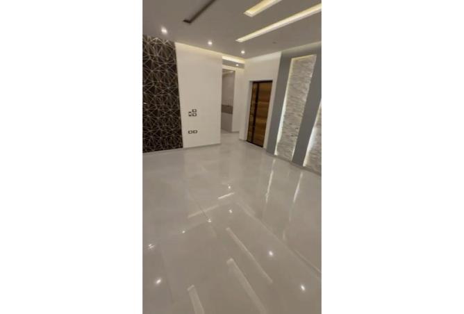 7963982 - صورة العقار 2
