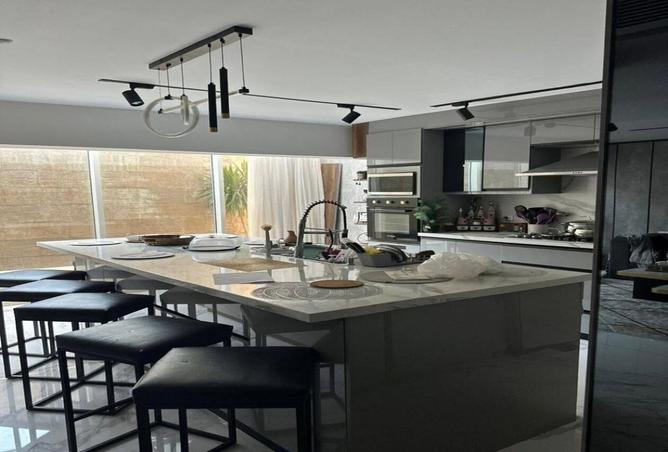 8087550 - Property Image 3