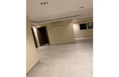 شقة - 3 غرف نوم - 2 حمامات للبيع في زايد ريجنسي - كمبوندات الشيخ زايد - الشيخ زايد - الجيزة