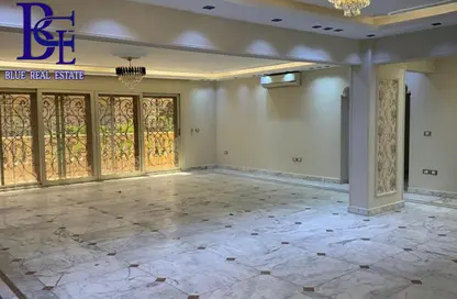 فيلا - 4 غرف نوم - 3 حمامات للايجار في الياسمين - الحي الرابع عشر - الشيخ زايد - الجيزة