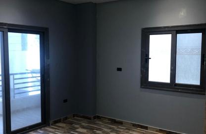 Apartment - 3 Bedrooms - 3 Bathrooms for rent in North Lotus - El Lotus - New Cairo City - Cairo