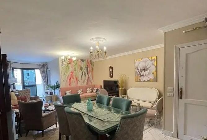 8025845 - Property Image 2