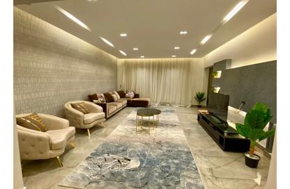Villa - 5 Bedrooms - 5 Bathrooms for sale in New Giza - Cairo Alexandria Desert Road - 6 October City - Giza