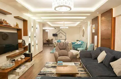 شقة - 3 غرف نوم - 2 حمامات للبيع في شارع سانت جين - كفر عبده - رشدي - حي شرق - الاسكندرية