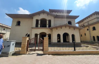 Villa - 6 Bedrooms - 4 Bathrooms for sale in El Rehab Extension - Al Rehab - New Cairo City - Cairo