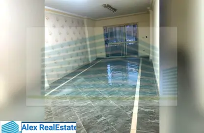 Office Space - Studio - 2 Bathrooms for rent in Abdel Salam Aref St. - Laurent - Hay Sharq - Alexandria