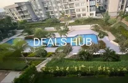 Apartment - 3 Bedrooms - 2 Bathrooms for sale in Galleria Residences - South Investors Area - New Cairo City - Cairo