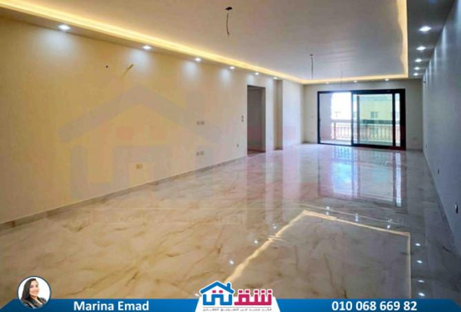 8004129 - Property Image 2