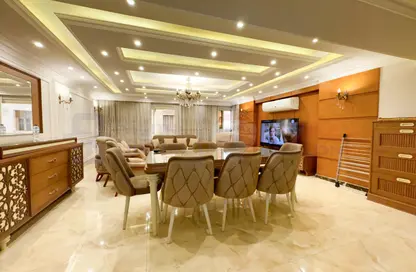 شقة - 3 غرف نوم - 2 حمامات للبيع في محرم بك - حي وسط - الاسكندرية