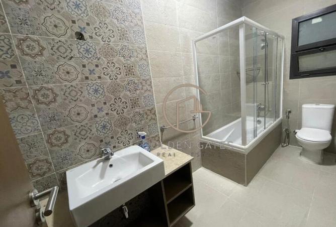 8220079 - Property Image 3