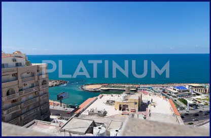 شقة - 3 غرف نوم - 3 حمامات للبيع في طريق الحرية - سابا باشا - حي شرق - الاسكندرية