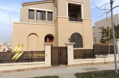 Villa - 5 Bedrooms - 5 Bathrooms for rent in Levana - Uptown Cairo - Mokattam - Cairo