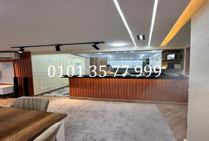 8315461 - Property Image 2