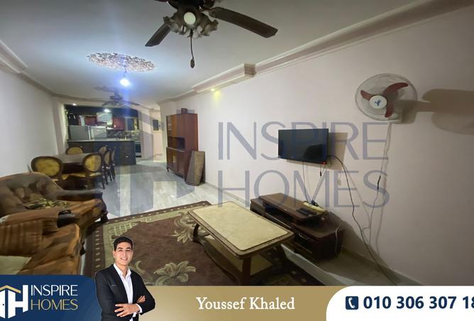 8304200 - Property Image 3