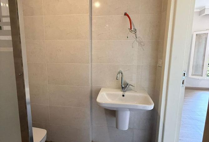 8052502 - Property Image 2