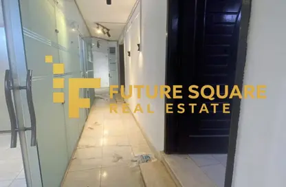 Office Space - Studio - 3 Bathrooms for rent in Zahraa Al Maadi St. - Degla - Hay El Maadi - Cairo