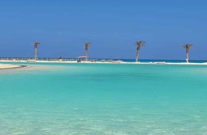 Chalet - 3 Bedrooms - 2 Bathrooms for sale in Hacienda Bay - Sidi Abdel Rahman - North Coast
