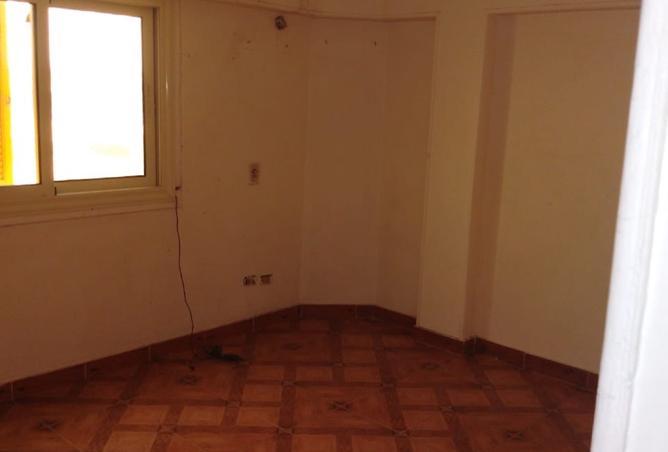 8555007 - Property Image 3