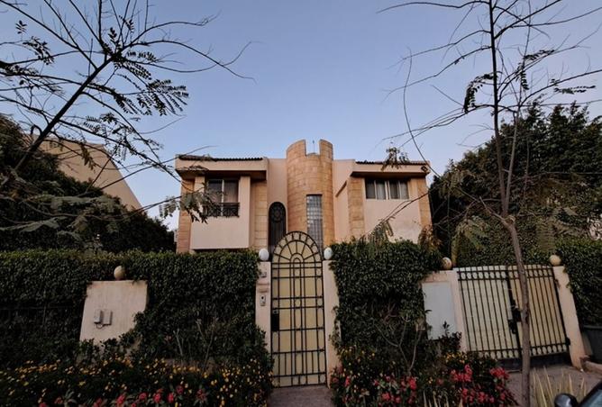 8378947 - Property Image 2