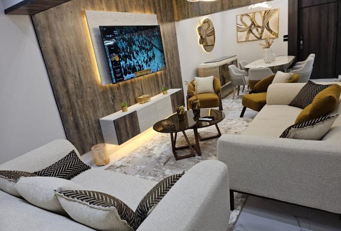 8205106 - Property Main Image