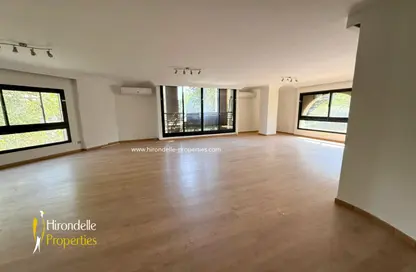 Duplex - 5 Bedrooms - 4 Bathrooms for sale in Sarayat Al Maadi - Hay El Maadi - Cairo