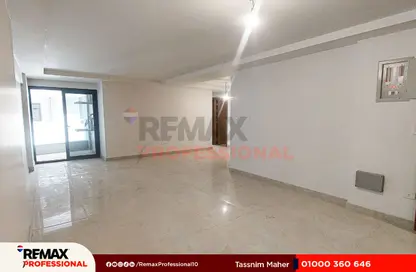 Apartment - 3 Bedrooms - 2 Bathrooms for sale in Sky line - Smouha - Hay Sharq - Alexandria Apartment - 3 Bedrooms - 2 Bathrooms for sale in Sky line - Smouha - Hay Sharq - Alexandria