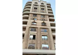شقة - 3 غرف نوم - 2 حمامات للبيع في شارع عبد المنعم سند - المنطقة الأولى - مدينة نصر - القاهرة