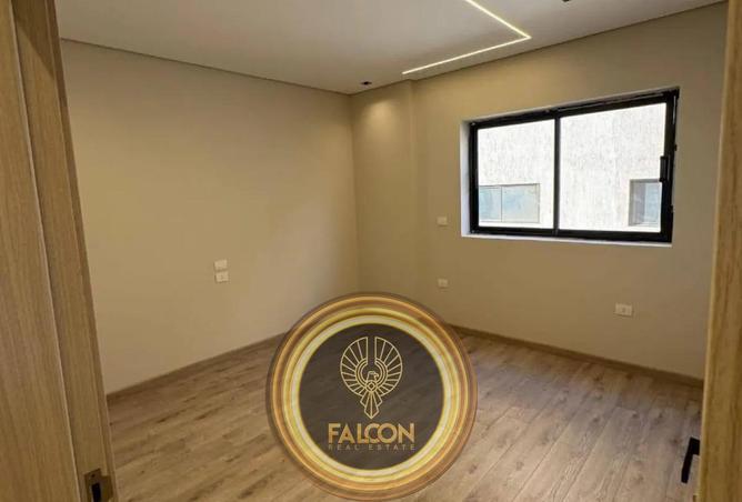 8231100 - Property Main Image