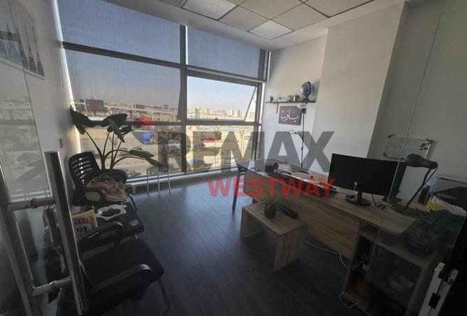 8386225 - Property Image 2