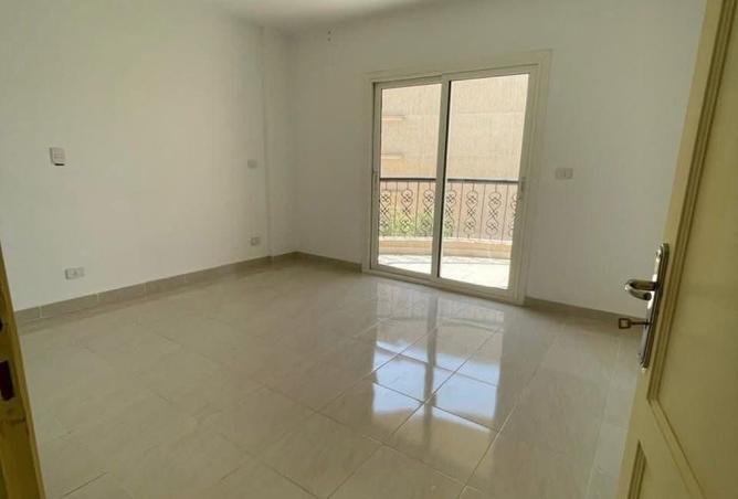 8522692 - Property Image 2