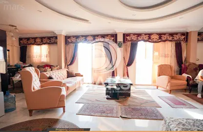 Apartment - 3 Bedrooms - 3 Bathrooms for sale in Zaki Ragab St. - Smouha - Hay Sharq - Alexandria