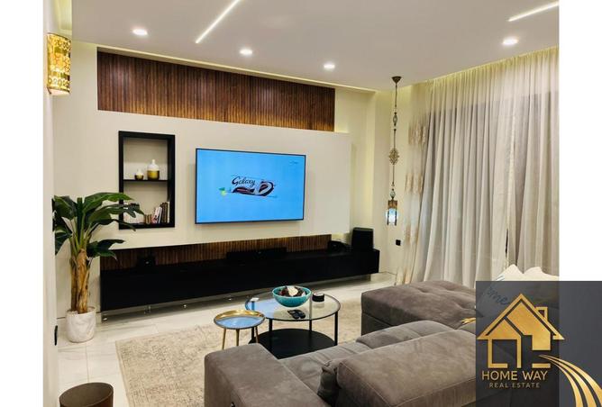 8334203 - Property Image 2