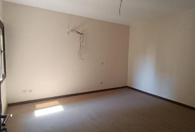 8020383 - Property Image 3