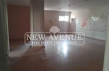 Factory - Studio - 1 Bathroom for sale in Al Obour Road - Obour Market - Obour City - Qalyubia