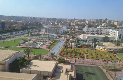 شقة - 3 غرف نوم - 2 حمامات للبيع في شارع إحسان عبد القدوس - روكسي - مصر الجديدة - القاهرة