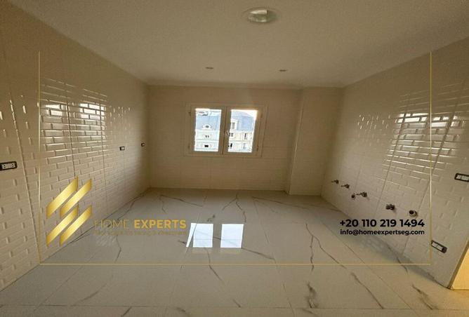 8424362 - Property Image 2