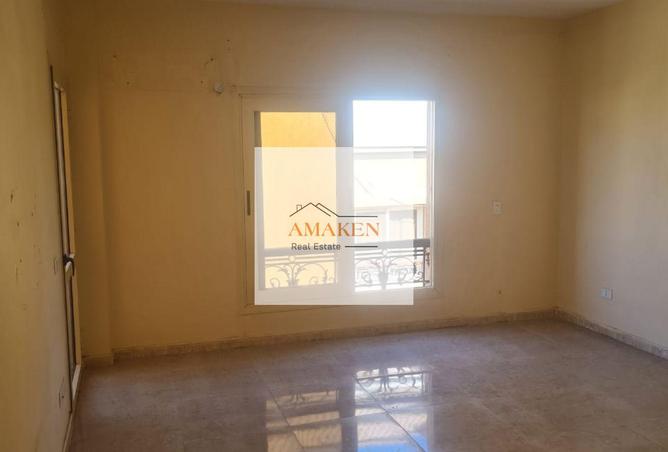 8060842 - Property Image 2