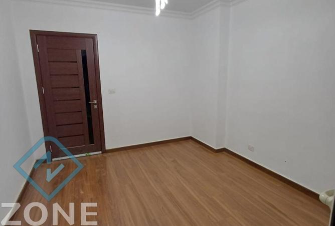 8215562 - Property Image 3