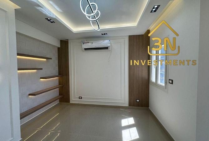 8233284 - صورة العقار 2