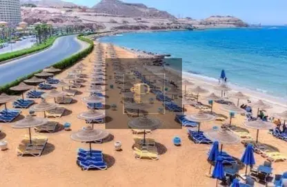 Chalet - 1 Bedroom - 2 Bathrooms for sale in Caribbean Bay - Porto Sokhna - Al Ain Al Sokhna - Suez