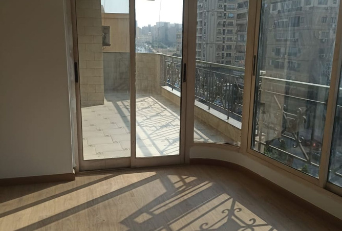 8100690 - Property Image 3